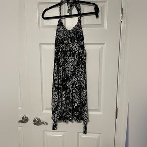 White House Black Market Dress - size 0 - worn a few times